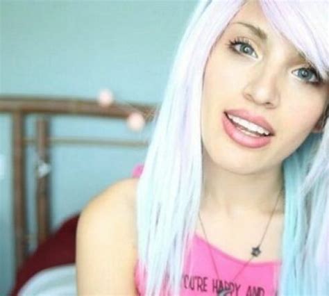 Cherry Crush (ASMR) Age, Biography, Height, Net。